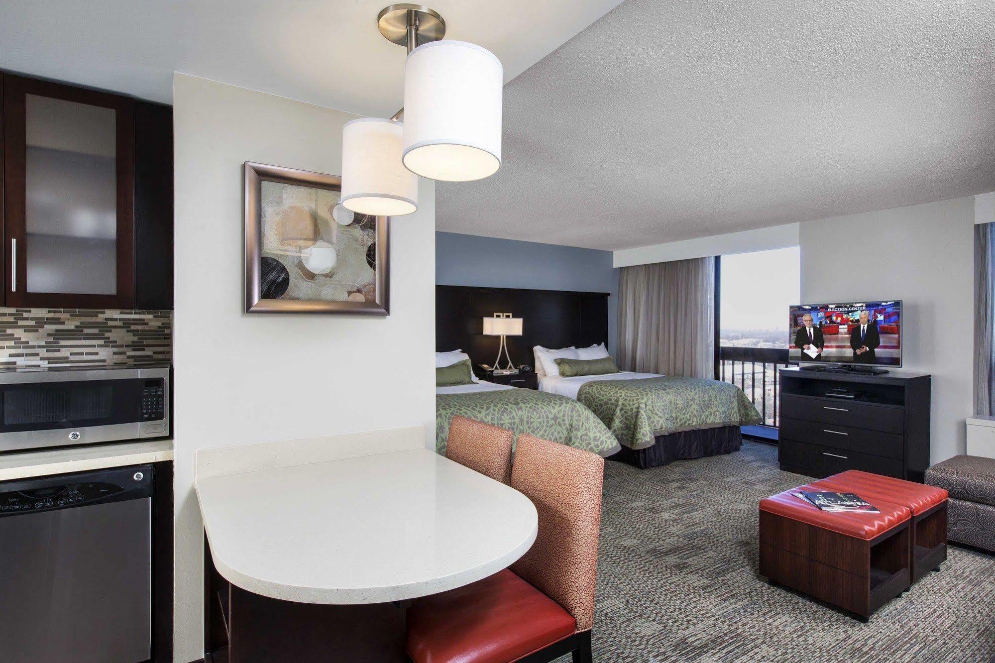 Staybridge - Midtown By Ihg Hotel 3*
