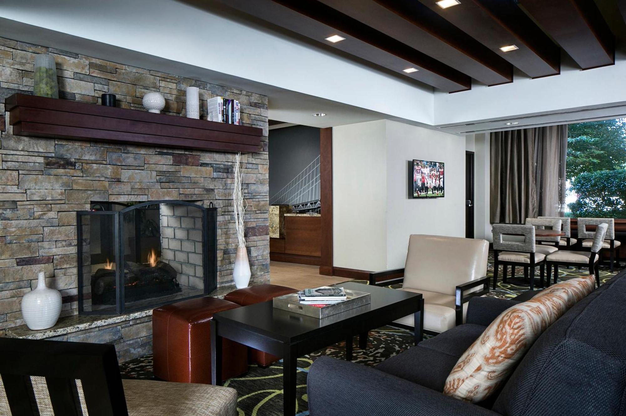 Staybridge - Midtown By Ihg